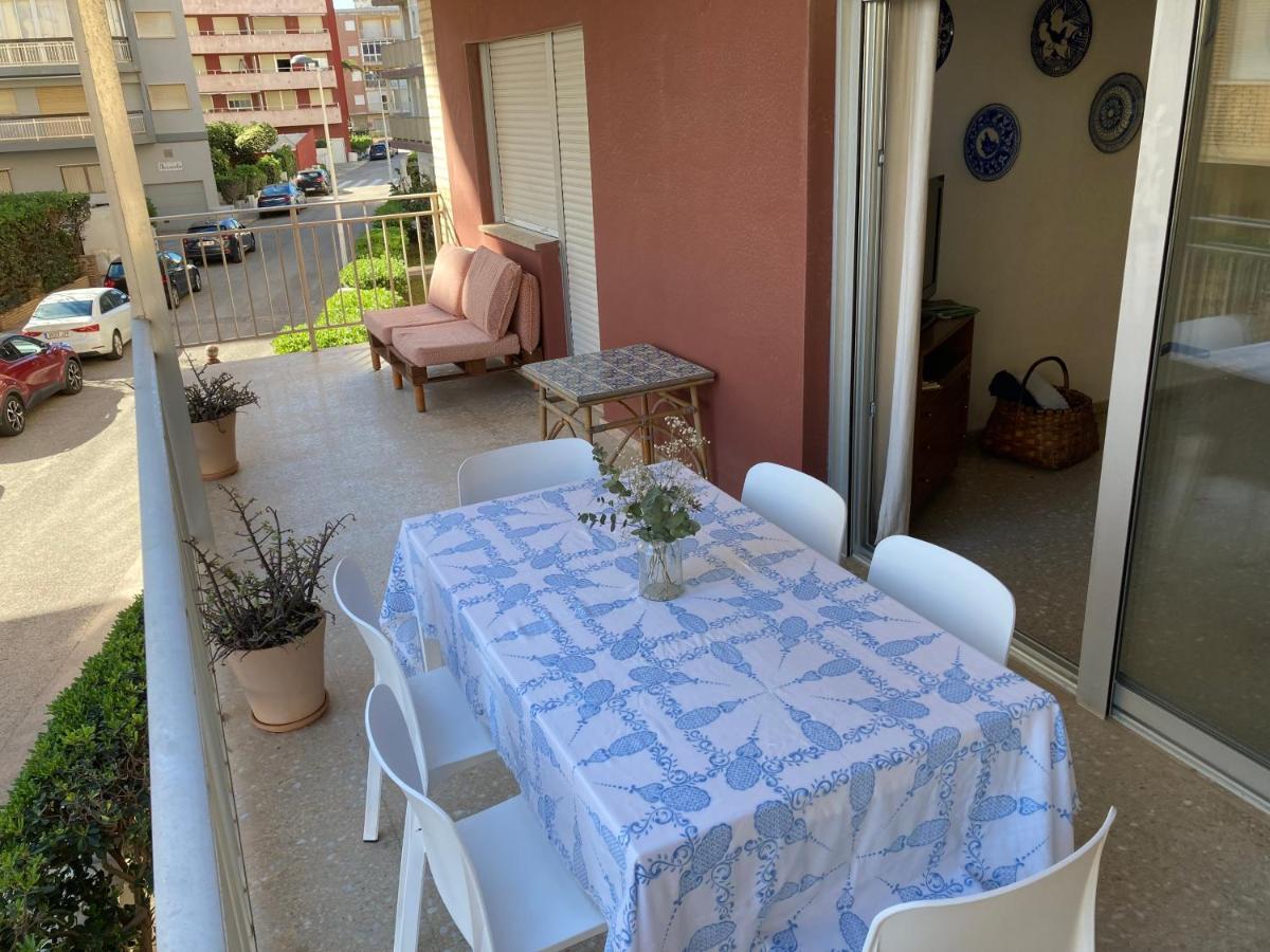 Large Apartment With Sea Views 수웨카 외부 사진