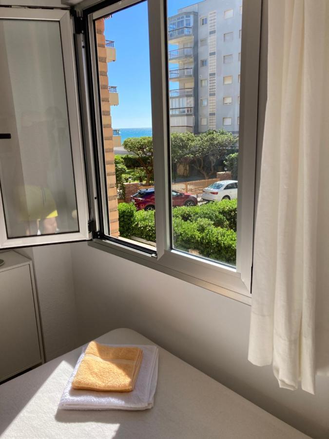 Large Apartment With Sea Views 수웨카 외부 사진