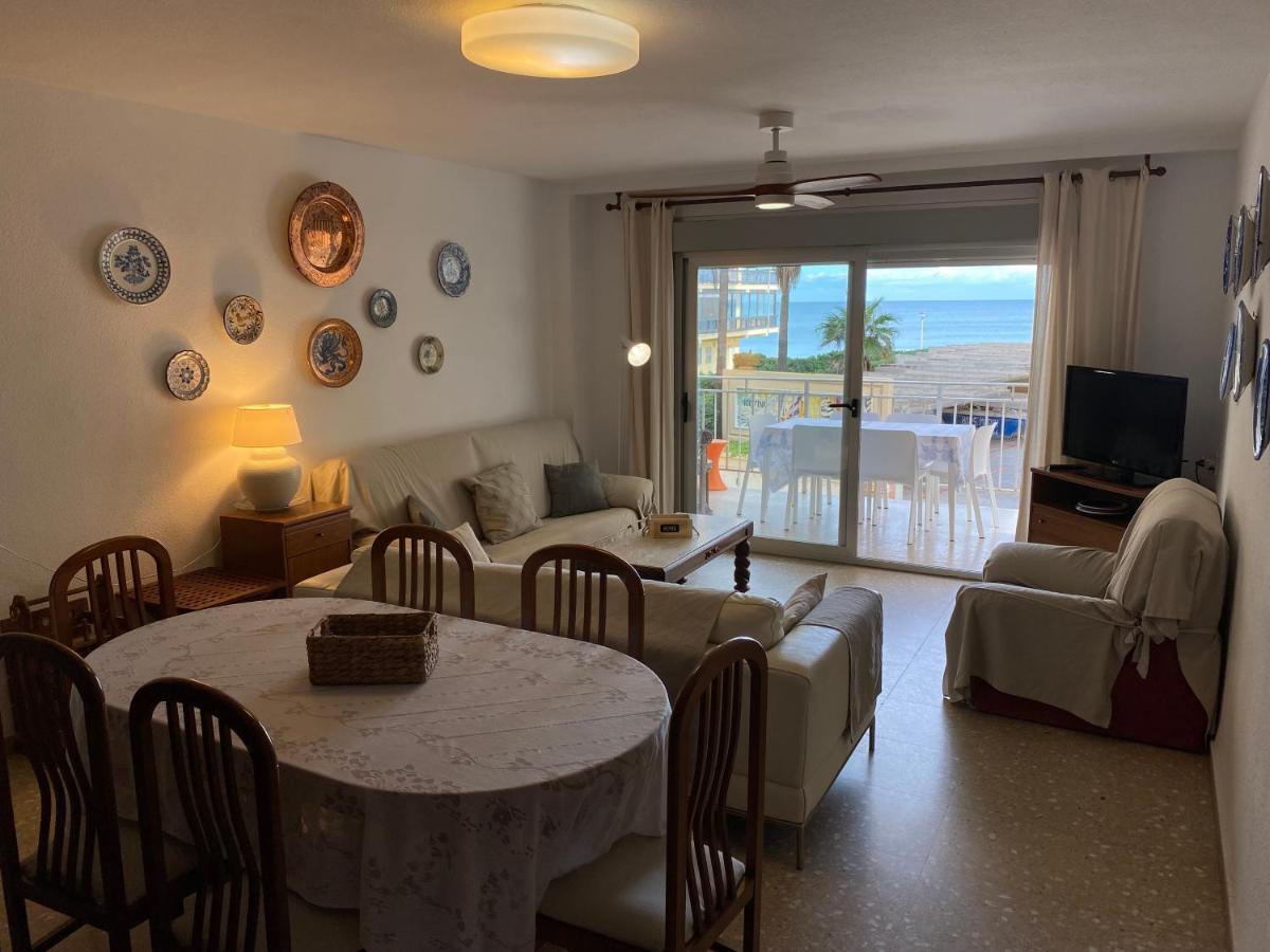 Large Apartment With Sea Views 수웨카 외부 사진